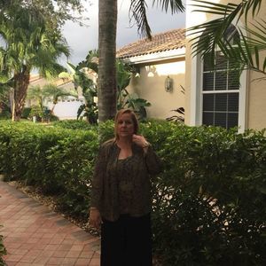 Meet your Posher, Beth